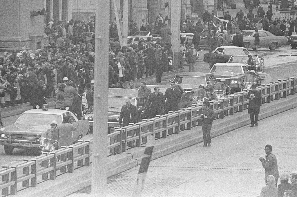 Parade in the Loop in honor of Apollo 15 astronauts - M. Leon Lopez for Chicago Sun-Times