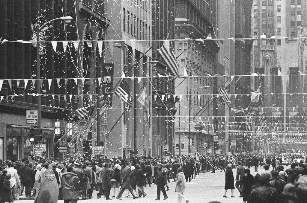 Parade in the Loop in honor of Apollo 15 astronauts - M. Leon Lopez for Chicago Sun-Times