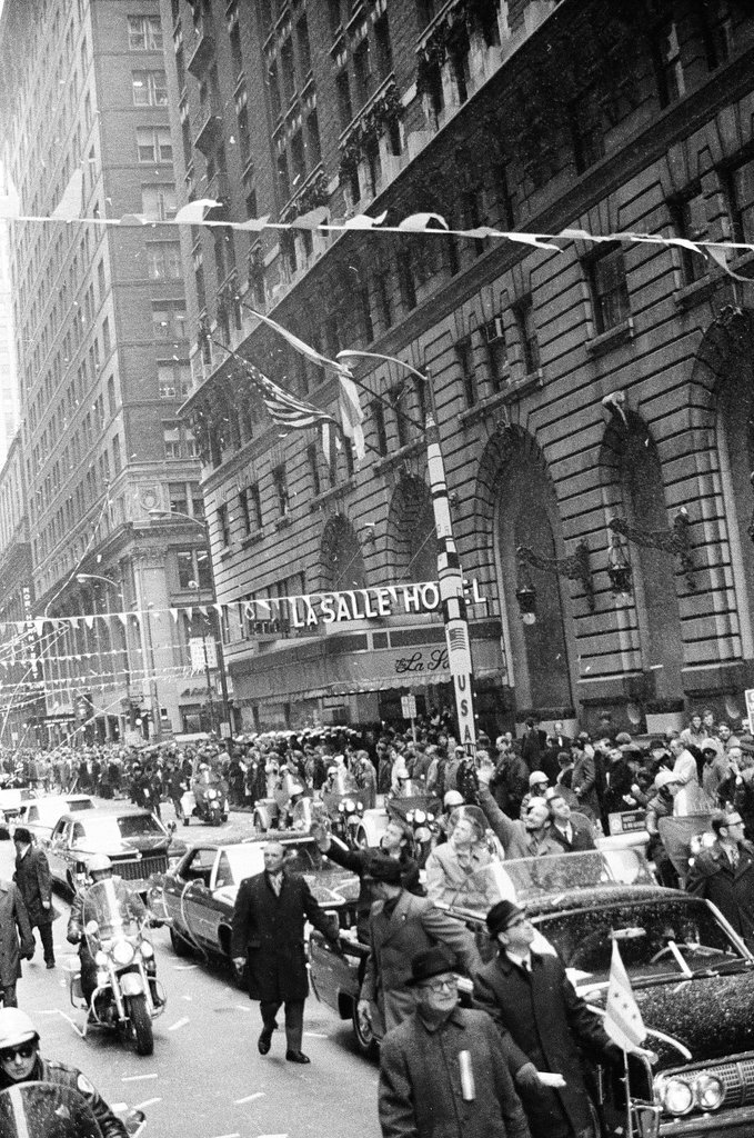 Parade for Apollo 14 astronauts in the Loop - Larry Graff for Chicago Sun-Times