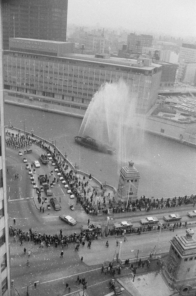 Aerial view of parade for Apollo 14 astronauts - Howard Lyon for Chicago Sun-Times