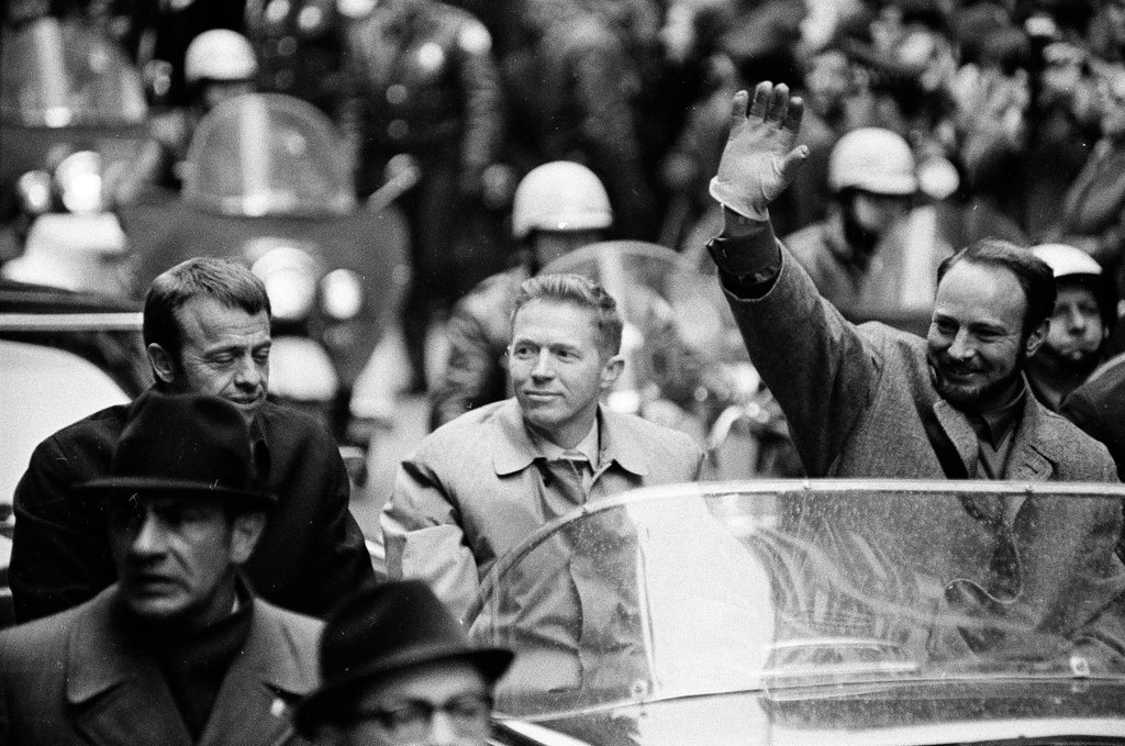 Parade for Apollo 14 astronauts in the Loop - Larry Graff for Chicago Sun-Times