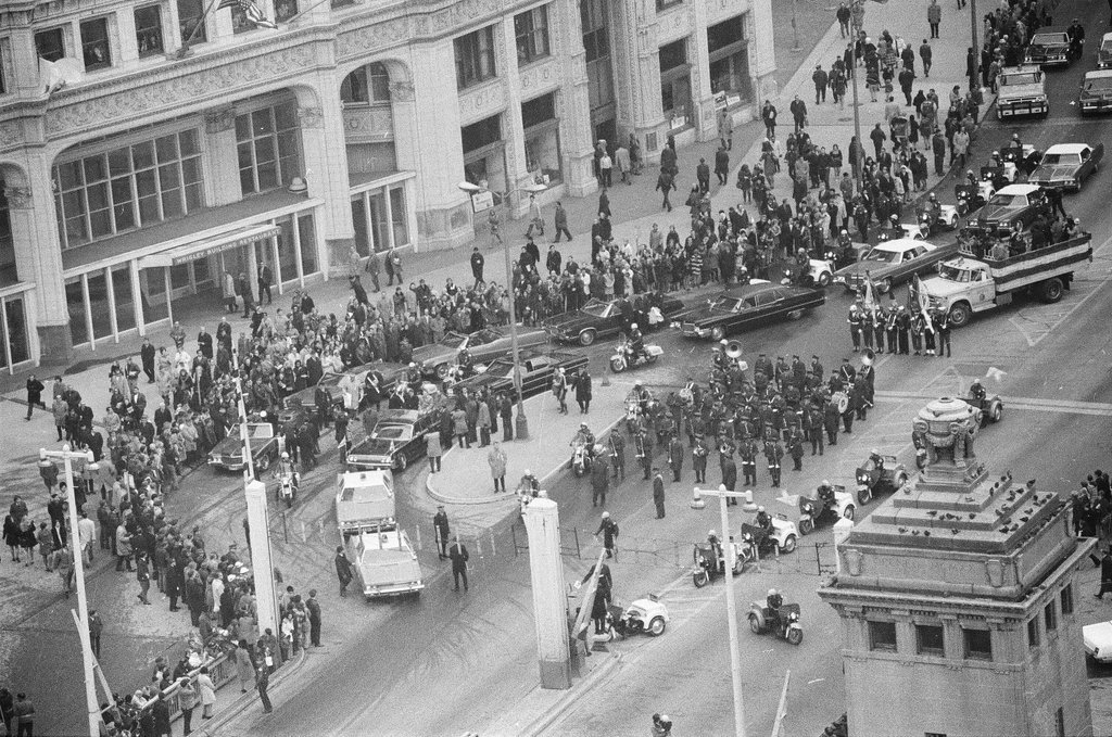 Aerial view of parade for Apollo 14 astronauts - Howard Lyon for Chicago Sun-Times