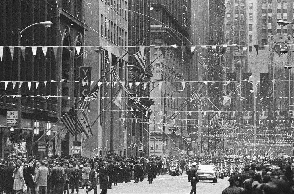 Parade in the Loop in honor of Apollo 15 astronauts - M. Leon Lopez for Chicago Sun-Times