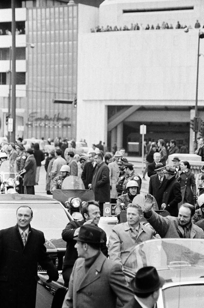Parade for Apollo 14 astronauts in the Loop - Larry Graff for Chicago Sun-Times