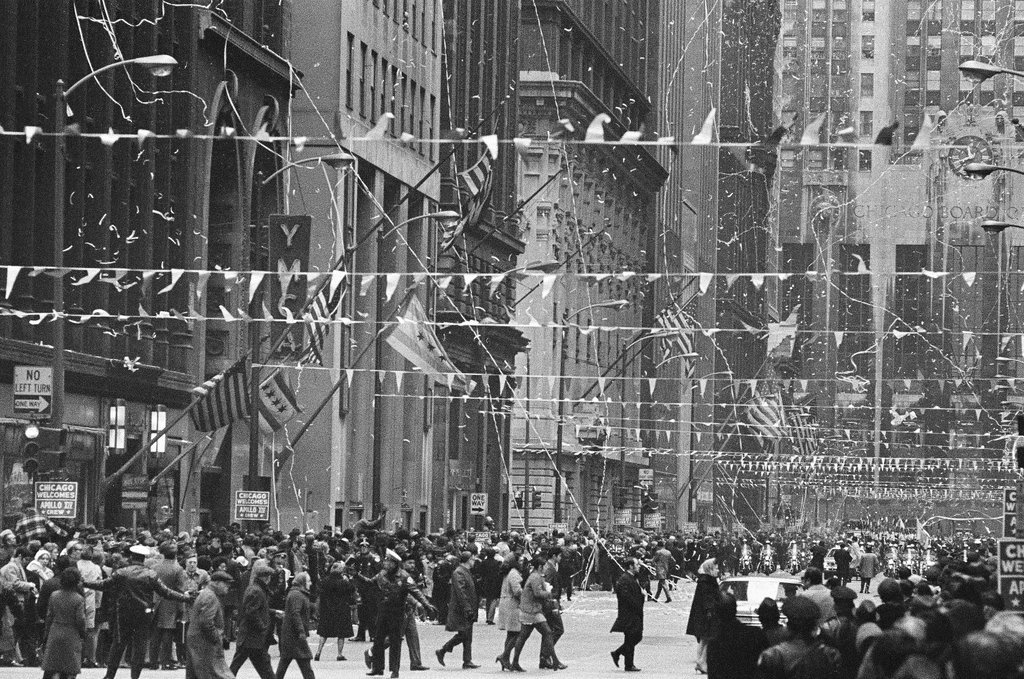 Parade in the Loop in honor of Apollo 15 astronauts - M. Leon Lopez for Chicago Sun-Times