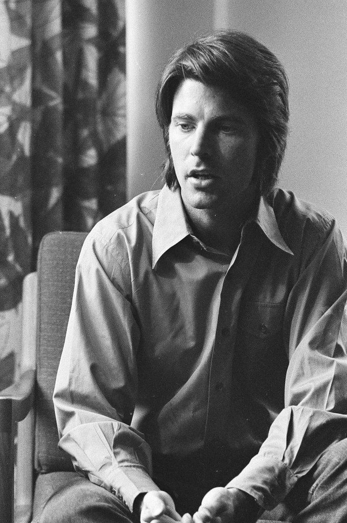 Rick Nelson sitting - Edmund Jarecki for Chicago Sun-Times
