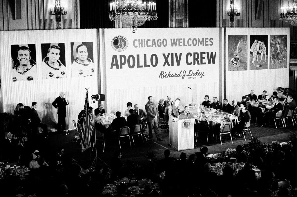 Luncheon for Apollo 14 astronauts - Kotalik (Bob or George) for Chicago Sun-Times