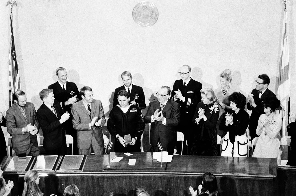 Apollo 15 astronauts attend award ceremony at City Hall - James (Jim) Klepitsch for Chicago Sun-Times