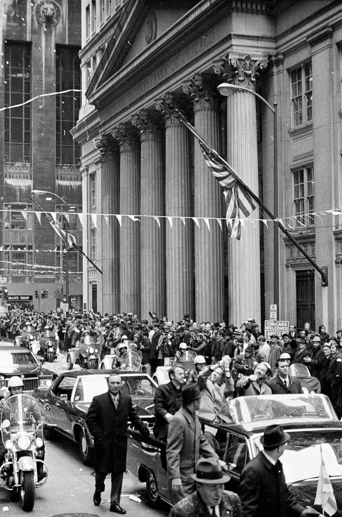 Parade for Apollo 14 astronauts in the Loop - Larry Graff for Chicago Sun-Times