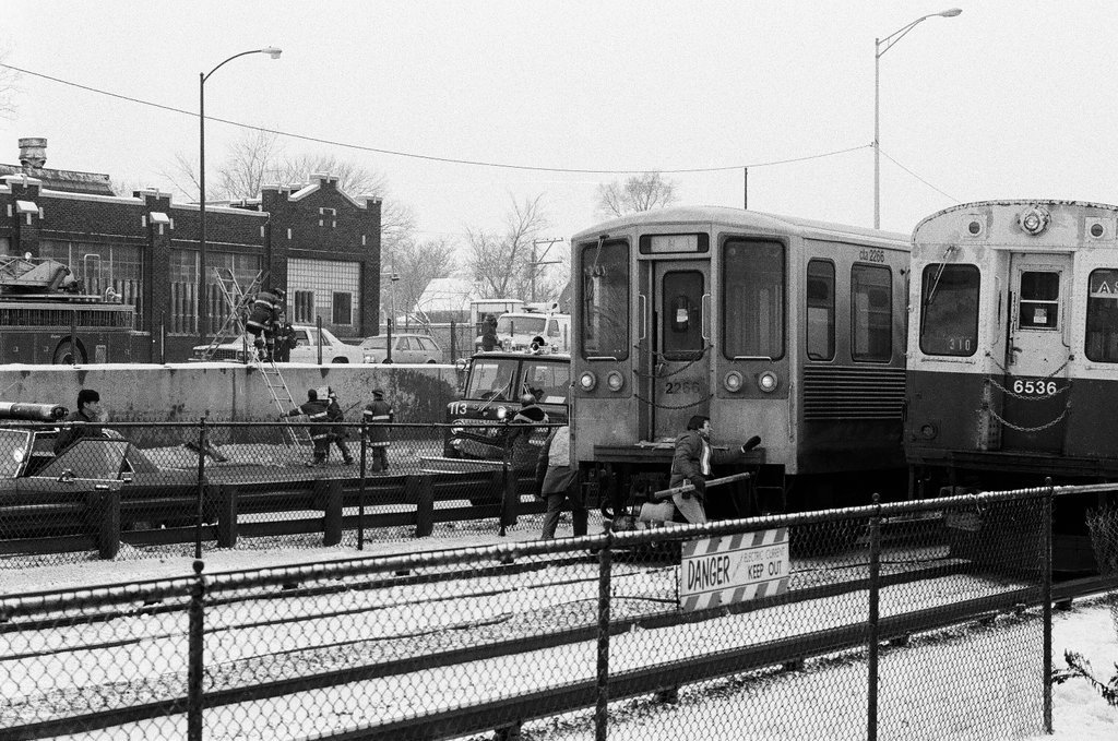 Elevated train fire - Chicago Sun-Times
