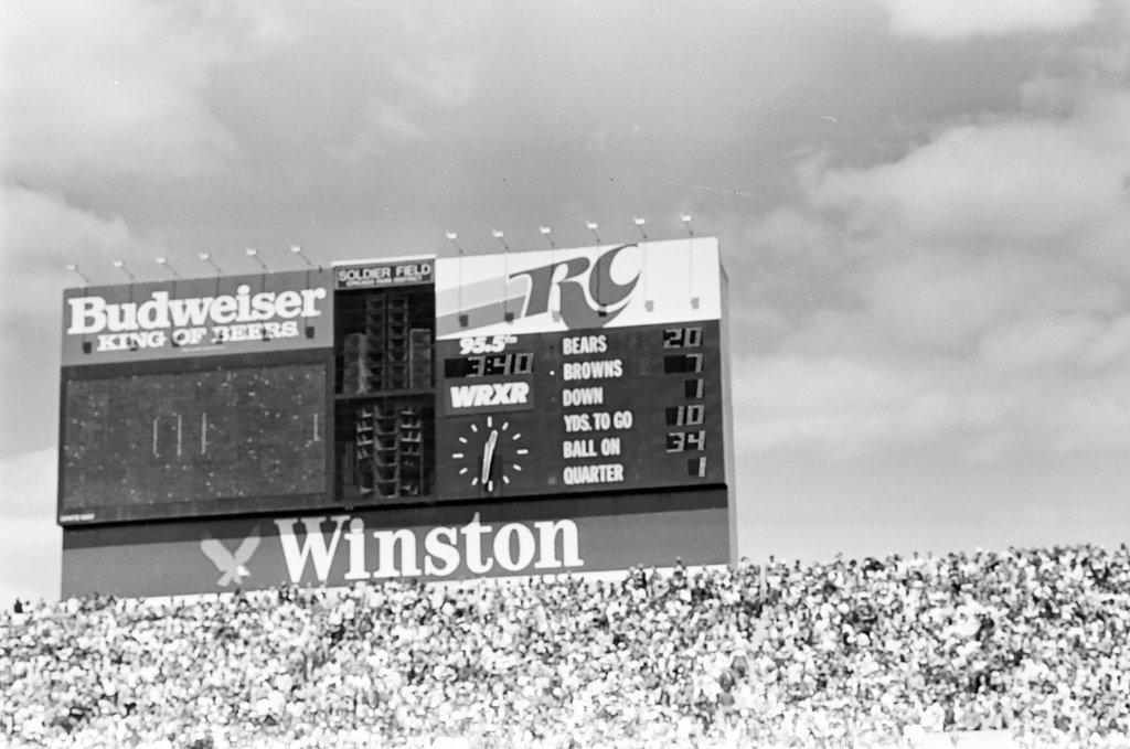 Chicago Bears vs. Cleveland Browns - Barry Jarvinen for Chicago Sun-Times