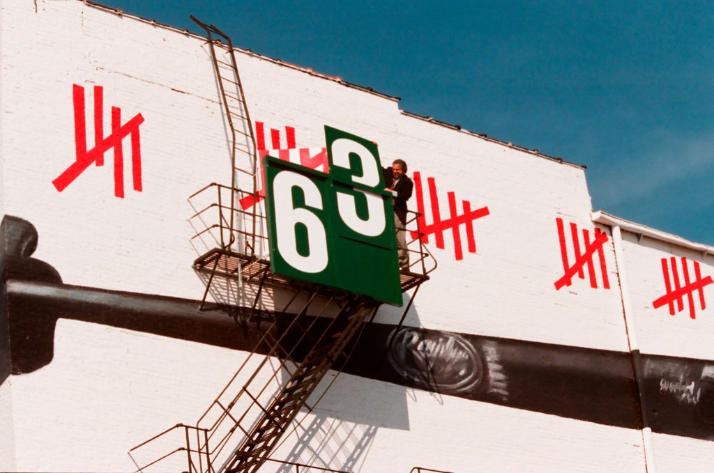 Number 63 added to Sammy Sosa mural - Al Podgorski for Chicago Sun-Times