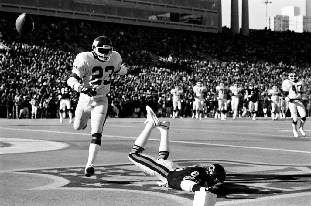 Chicago Bears vs. New York Giants - Al Podgorski for Chicago Sun-Times
