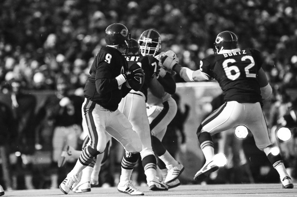 Chicago Bears vs. New York Giants - Al Podgorski for Chicago Sun-Times