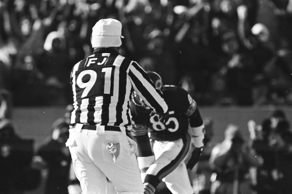 Chicago Bears vs. New York Giants - Al Podgorski for Chicago Sun-Times
