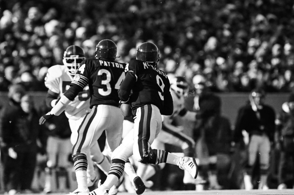 Chicago Bears vs. New York Giants - Al Podgorski for Chicago Sun-Times