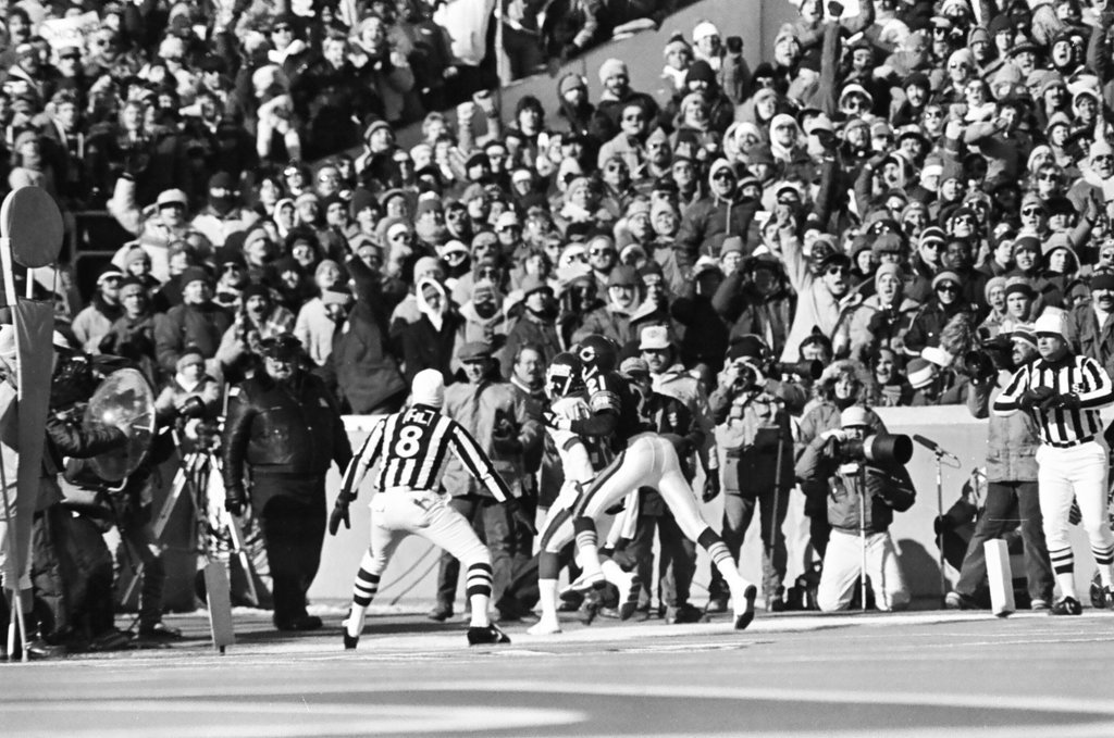 Chicago Bears vs. New York Giants - Al Podgorski for Chicago Sun-Times
