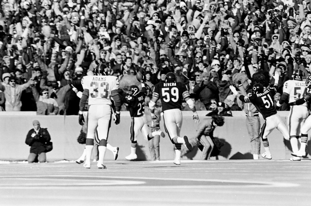 Chicago Bears vs. New York Giants - Al Podgorski for Chicago Sun-Times