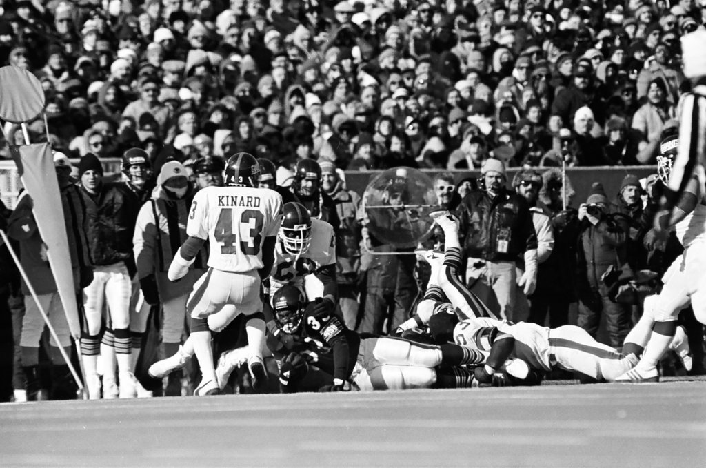 Chicago Bears vs. New York Giants - Al Podgorski for Chicago Sun-Times