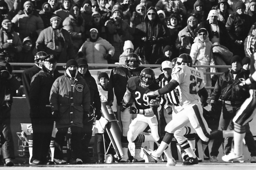 Chicago Bears vs. New York Giants - Al Podgorski for Chicago Sun-Times