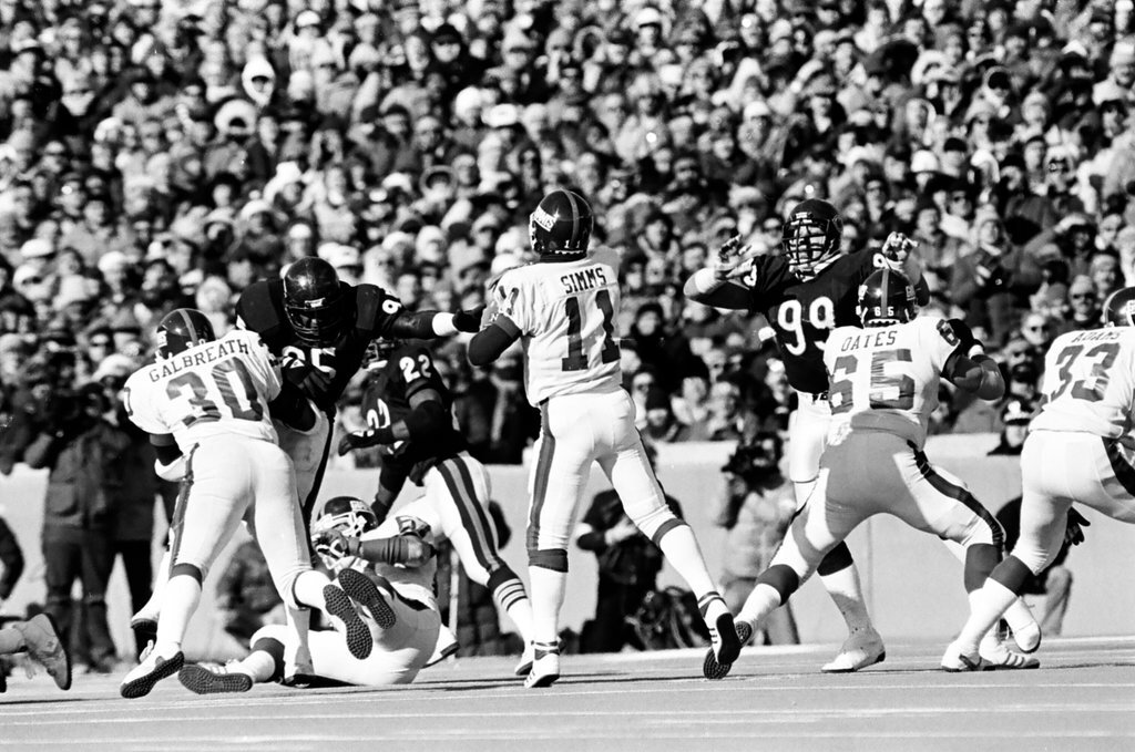 Chicago Bears vs. New York Giants - Al Podgorski for Chicago Sun-Times
