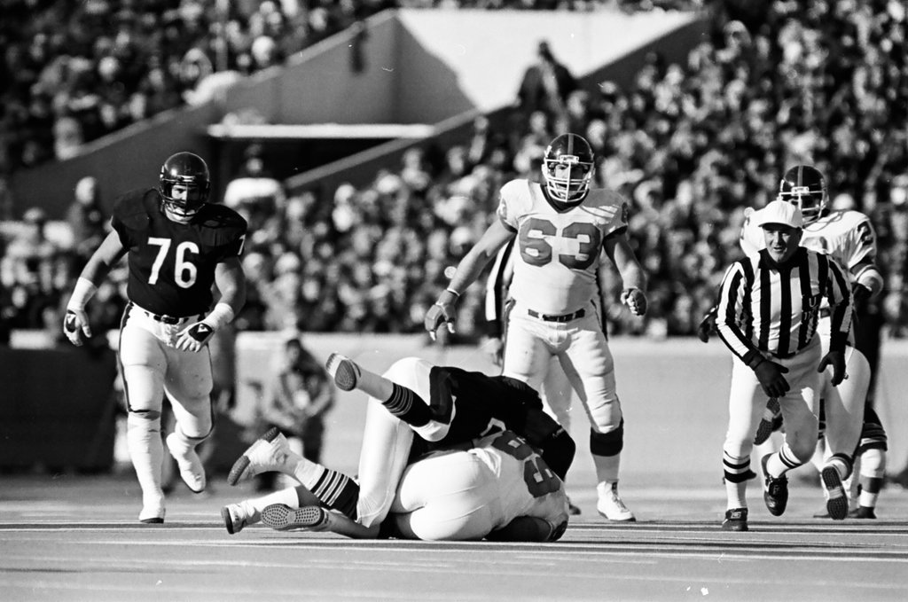 Chicago Bears vs. New York Giants - Al Podgorski for Chicago Sun-Times