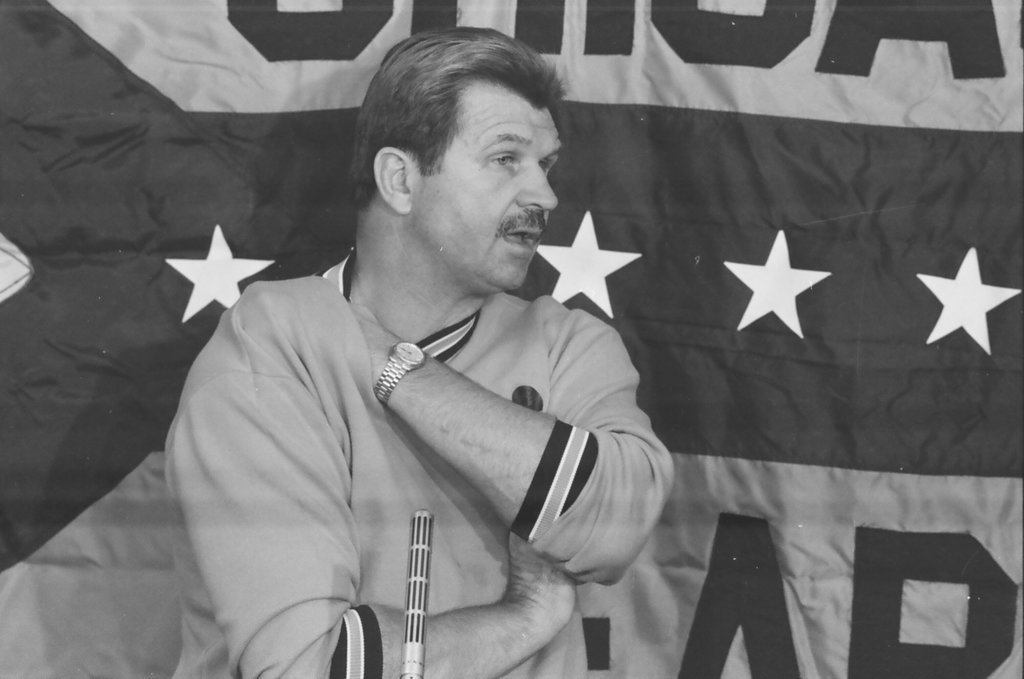 Mike Ditka holds press conference - Bob Ringham for Chicago Sun-Times