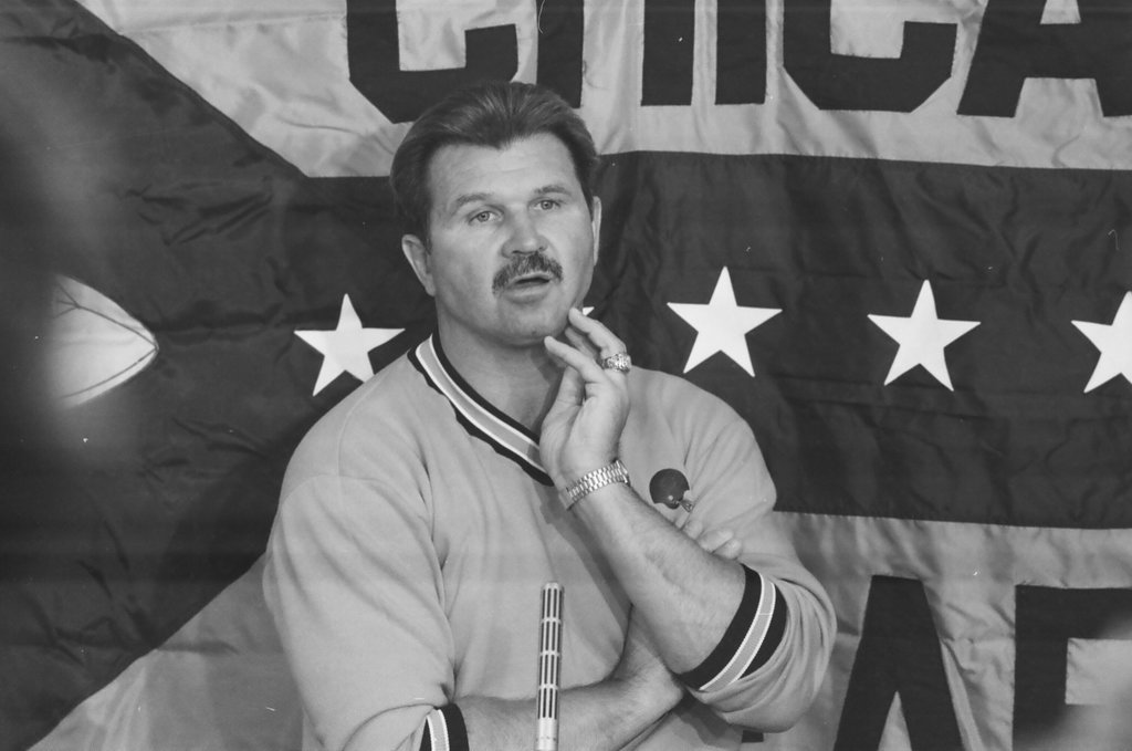 Mike Ditka holds press conference - Bob Ringham for Chicago Sun-Times