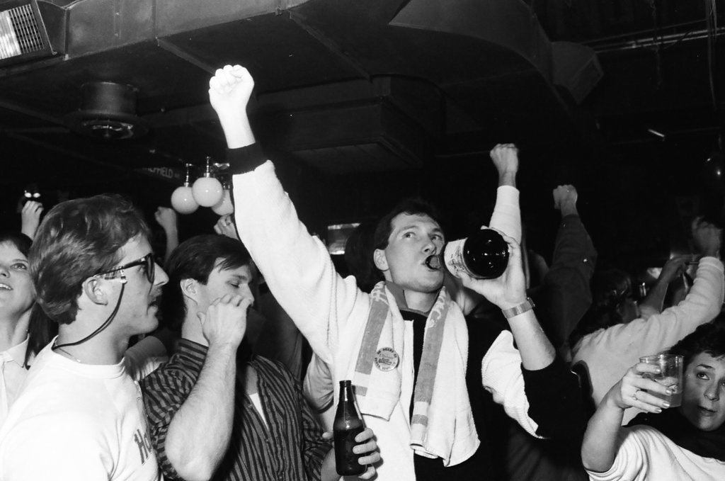 Bears fans celebrate Super Bowl win - Amanda Alcock for Chicago Sun-Times