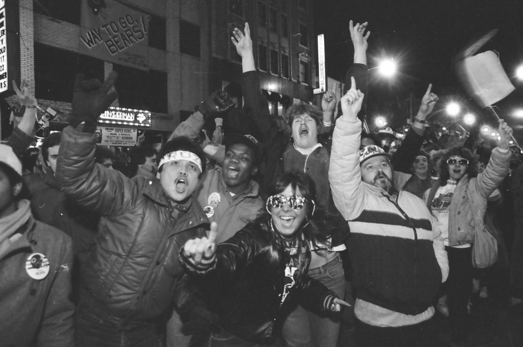 Bears fans celebrate Super Bowl win - Al Podgorski for Chicago Sun-Times