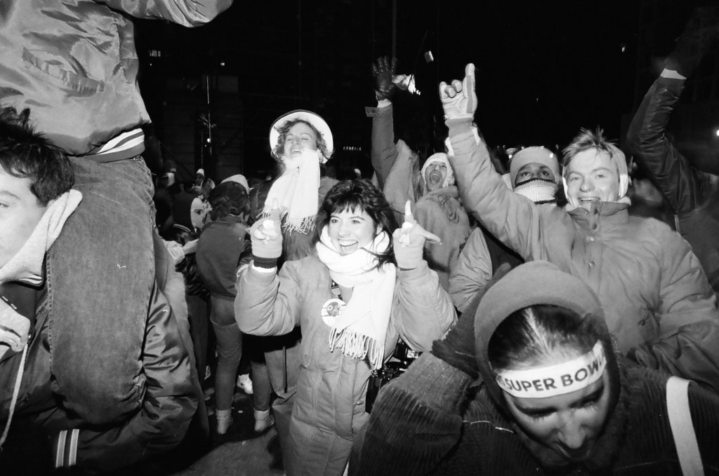 Bears fans celebrate Super Bowl win - Reeder for Chicago Sun-Times