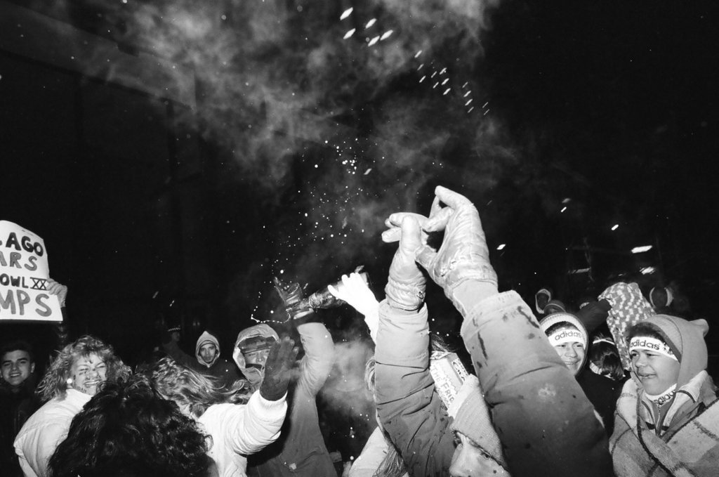 Bears fans celebrate Super Bowl win - Reeder for Chicago Sun-Times