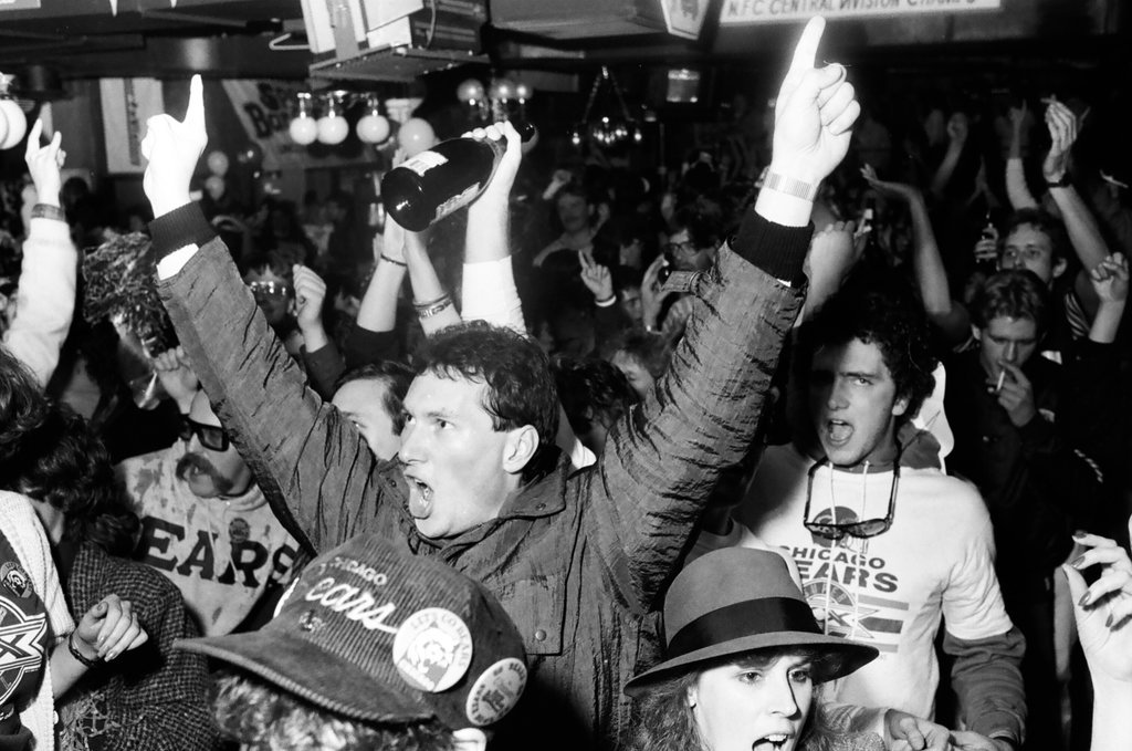 Bears fans celebrate Super Bowl win - Amanda Alcock for Chicago Sun-Times