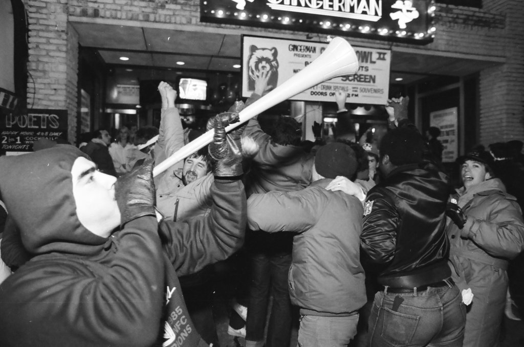 Bears fans celebrate Super Bowl win - Al Podgorski for Chicago Sun-Times