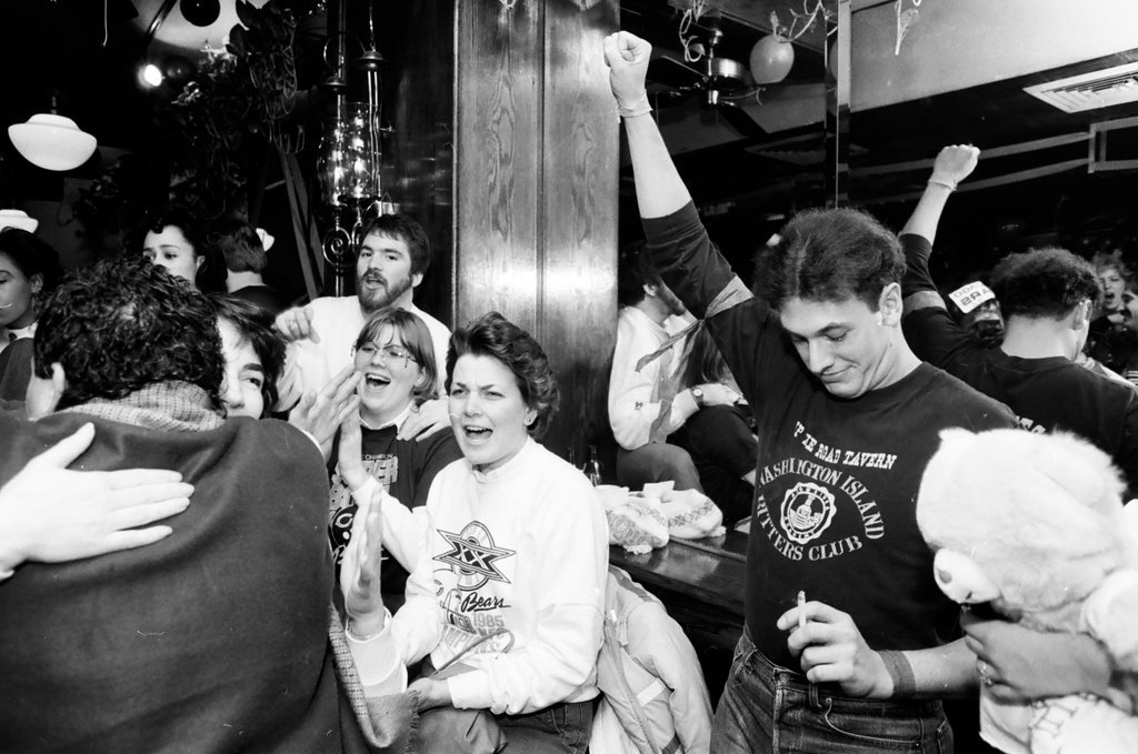 Bears fans celebrate Super Bowl win - Al Podgorski for Chicago Sun-Times