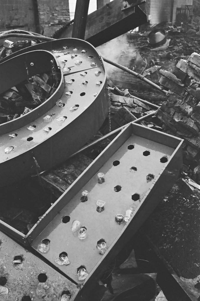 Wreckage of Polk Brothers store after a fire - Jack Dykinga for Chicago Sun-Times