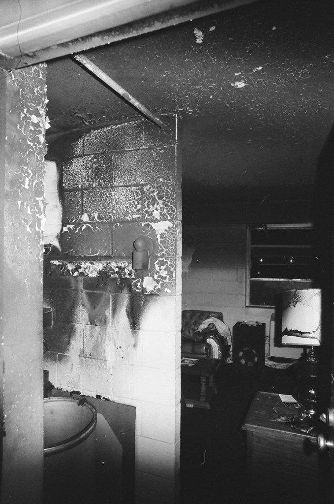 Aftermath of apartment fire - Duane Hall for Chicago Sun-Times