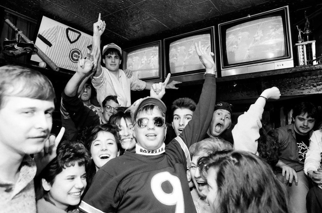 Bears fans celebrate Super Bowl win - Al Podgorski for Chicago Sun-Times