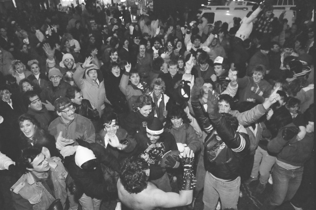 Bears fans celebrate Super Bowl win - Al Podgorski for Chicago Sun-Times