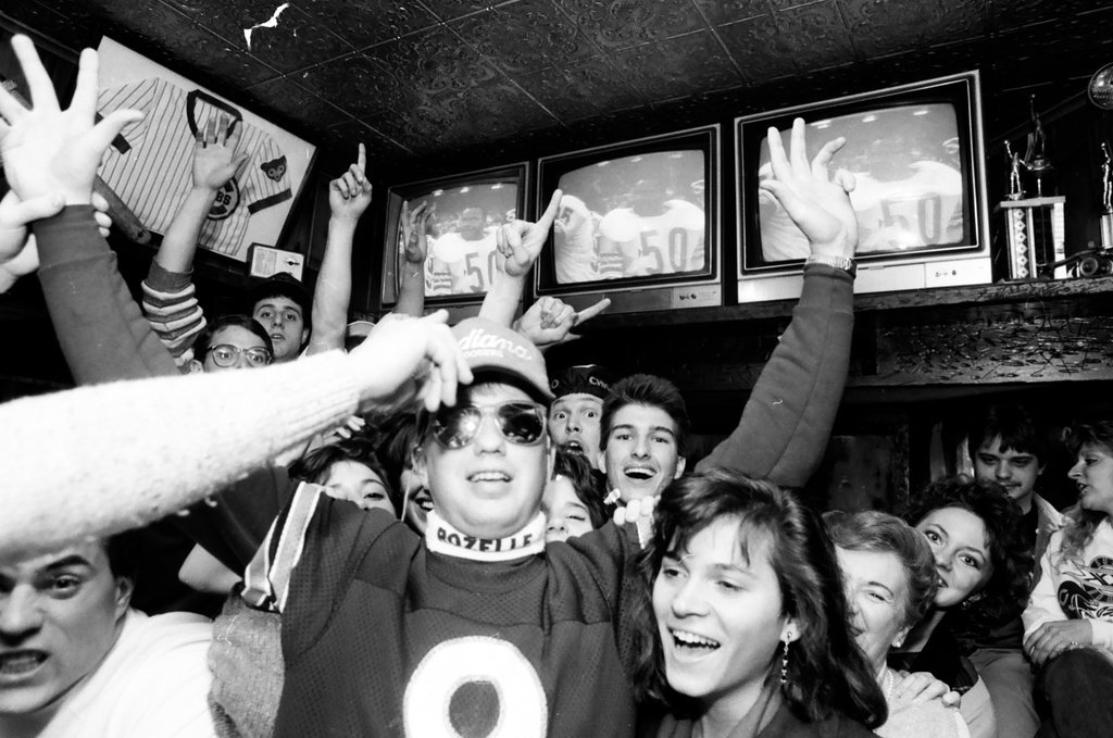 Bears fans celebrate Super Bowl win - Al Podgorski for Chicago Sun-Times