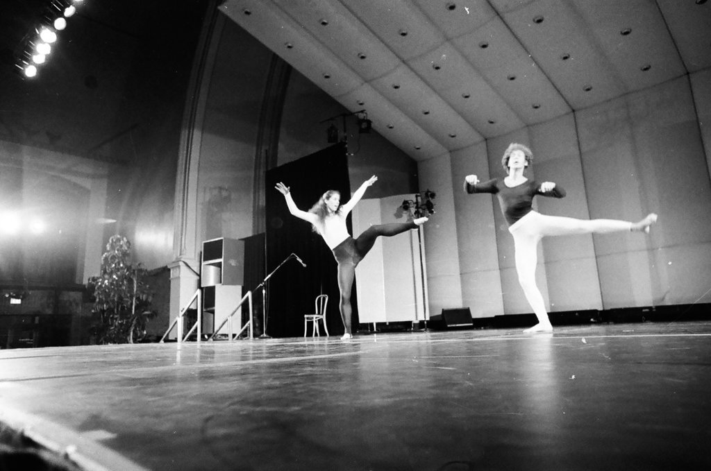 Chicago Dance Festival performance - Bob (Robert) Black for Chicago Sun-Times