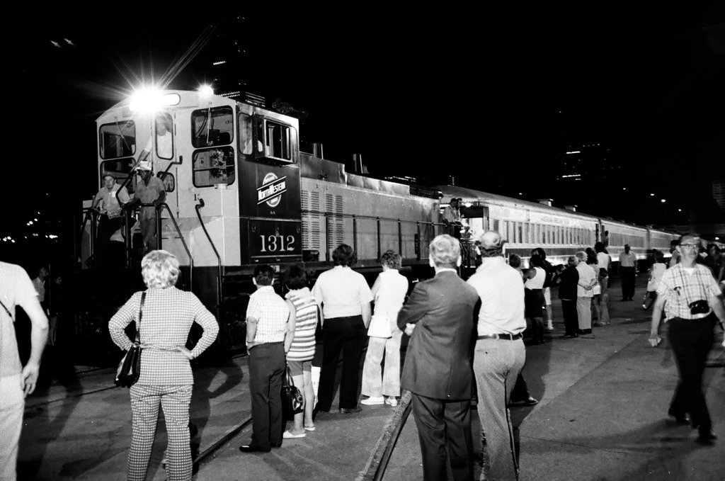 Freedom Train arrives at Navy Pier - Bob (Robert) Black for Chicago Sun-Times