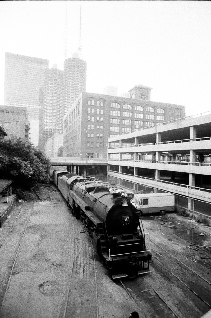 Freedom Train on its way to Navy Pier - M. Leon Lopez for Chicago Sun-Times