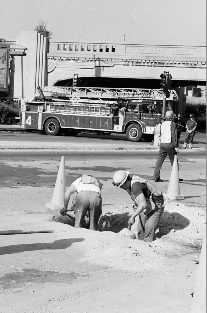 Gas leak repair - James DuPree for Chicago Sun-Times
