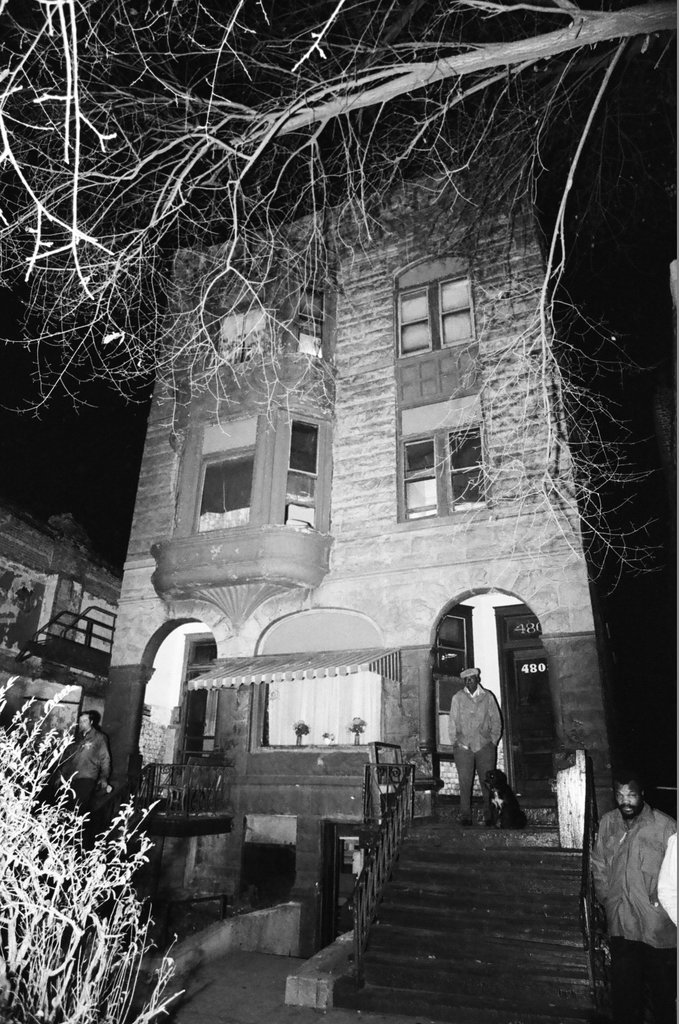 Paramedics treat gas leak injuries - Jack Lenahan for Chicago Sun-Times