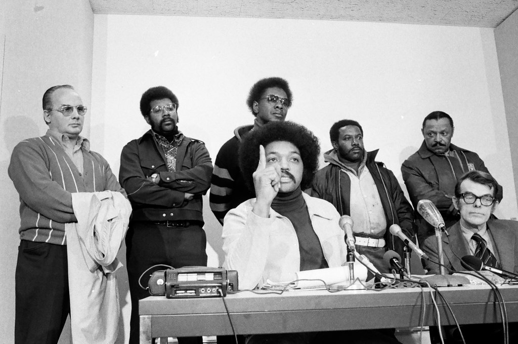 Jesse Jackson meets with Standard Oil Co. Executive - Peters (Clarence or Pete) for Chicago Sun-Times