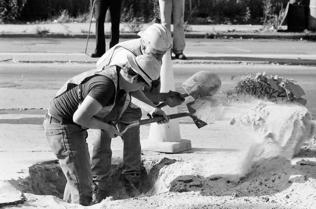 Gas leak repair - James DuPree for Chicago Sun-Times