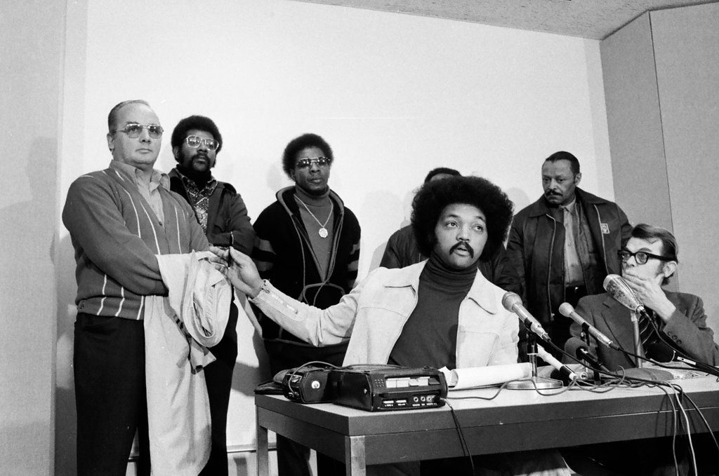 Jesse Jackson meets with Standard Oil Co. Executive - Peters (Clarence or Pete) for Chicago Sun-Times