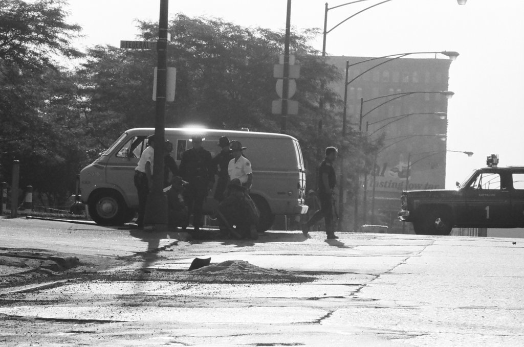 Gas leak repair - James DuPree for Chicago Sun-Times