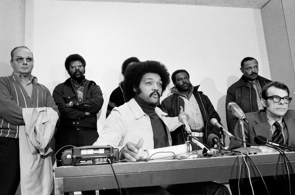Jesse Jackson meets with Standard Oil Co. Executive - Peters (Clarence or Pete) for Chicago Sun-Times